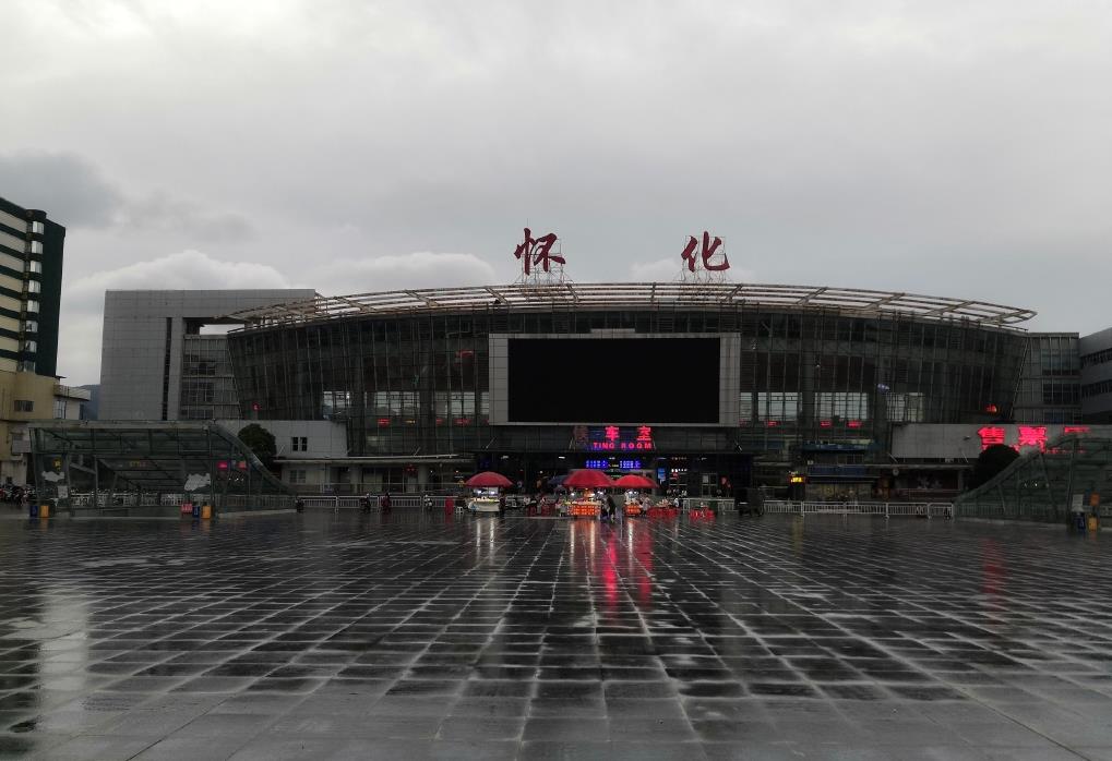 成都到懷化物流公司|成都物流到懷化（市-縣區(qū)-直達配送）