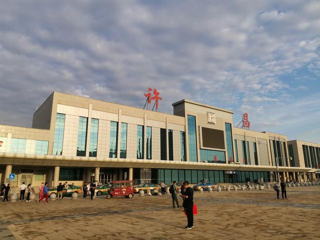 東莞到許昌電動車托運-東莞到許昌摩托車郵寄專線-紅酒托運